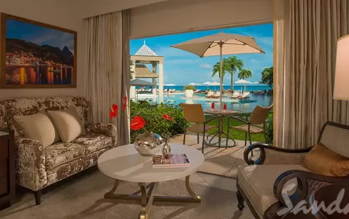 Caribbean Oceanview Walkout Room - HOW (4)